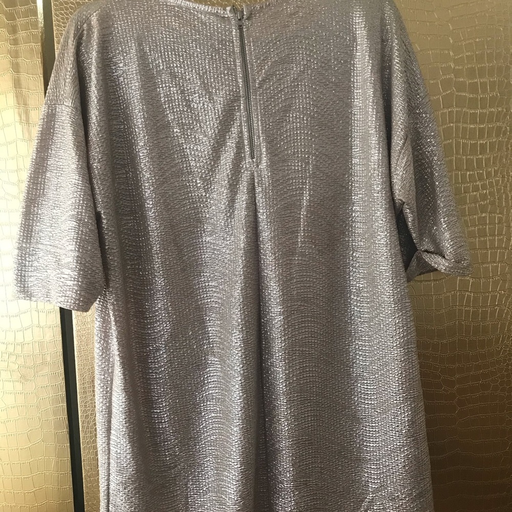 Silver top - Picture 2 of 3